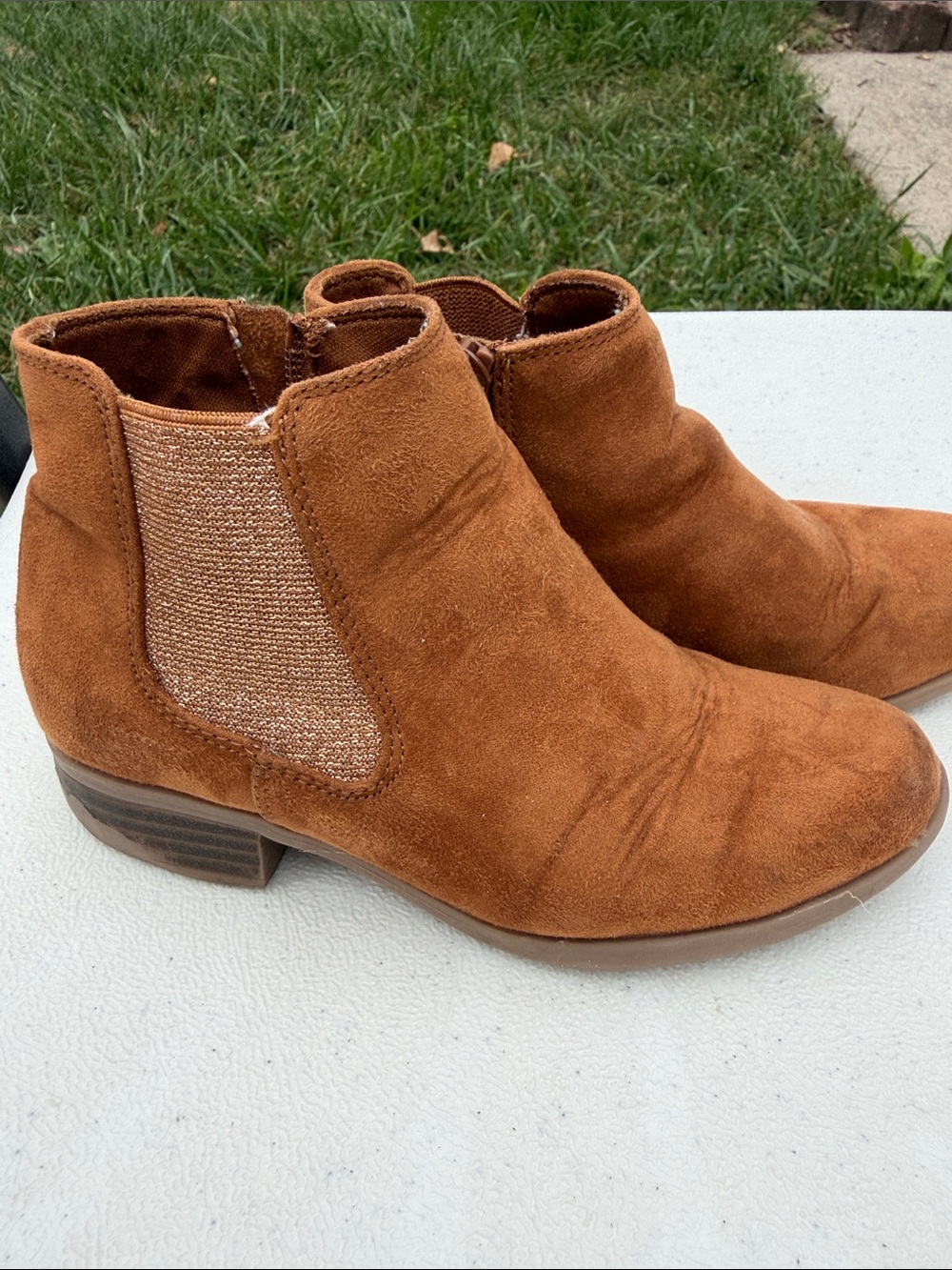 Kohl's Girls/Toddlers Brown Suede Chelsea Ankle Boots